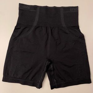 Gymshark Black Apex Seamless Shorts